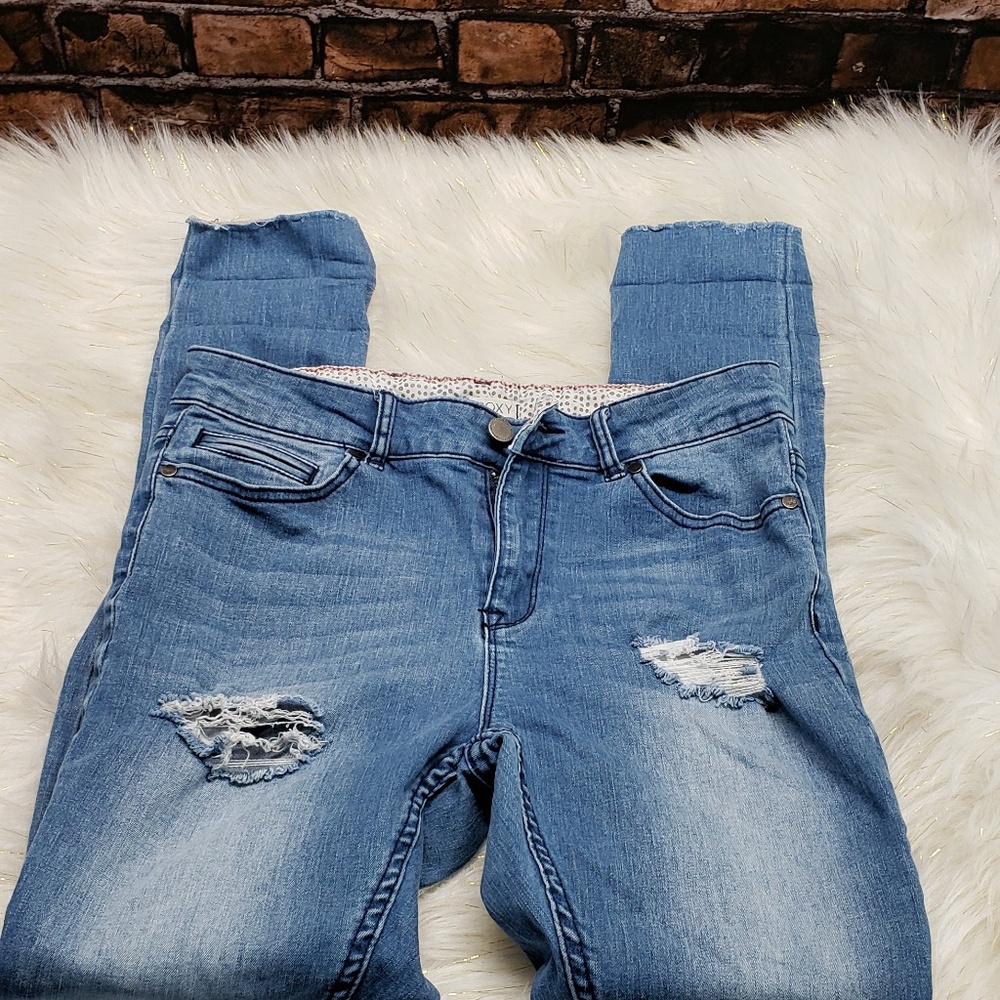 Roxy Jeans Distressed - Picture 7 of 8